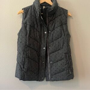 Women’s GAP Winter Warm Wool Blend Gray Puffer Vest Lined Size Small Warm